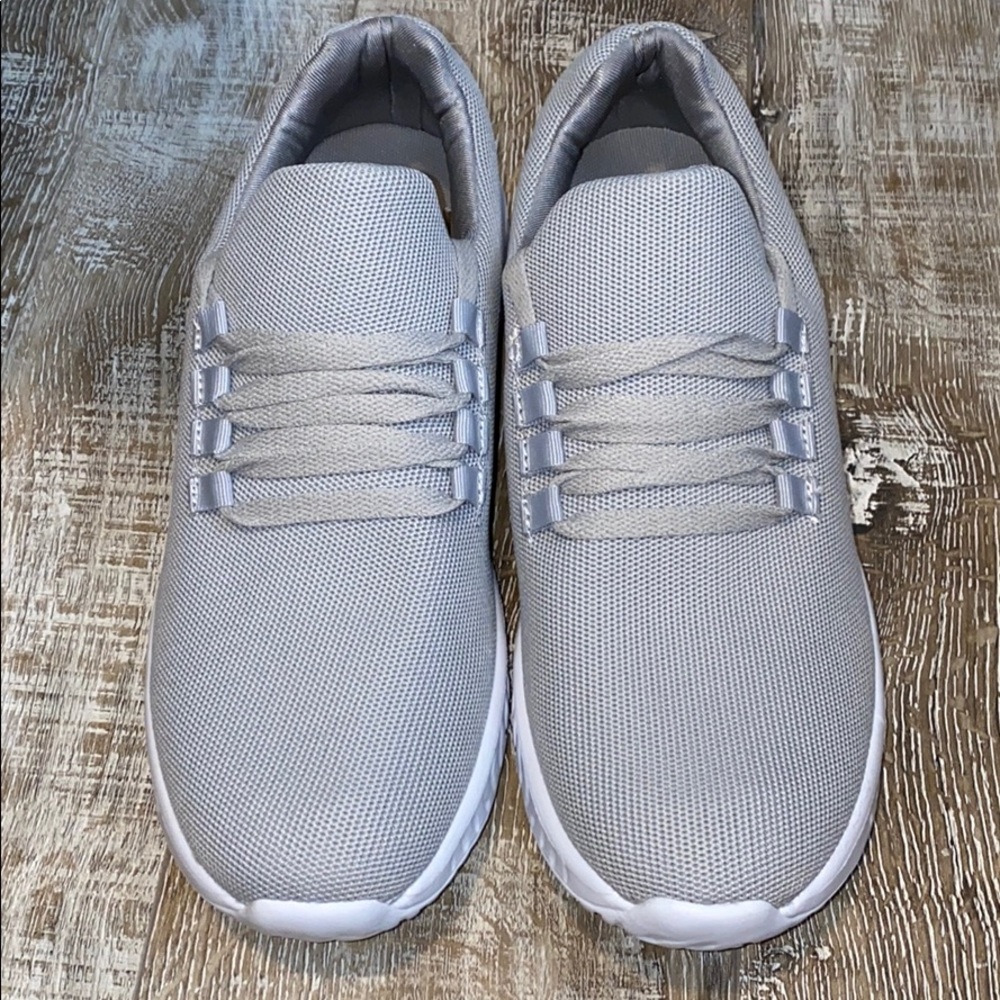 NWOT Knitted Gray Sneakers